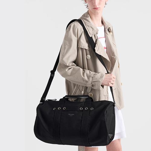 프라다 캔버스 더플백 블랙